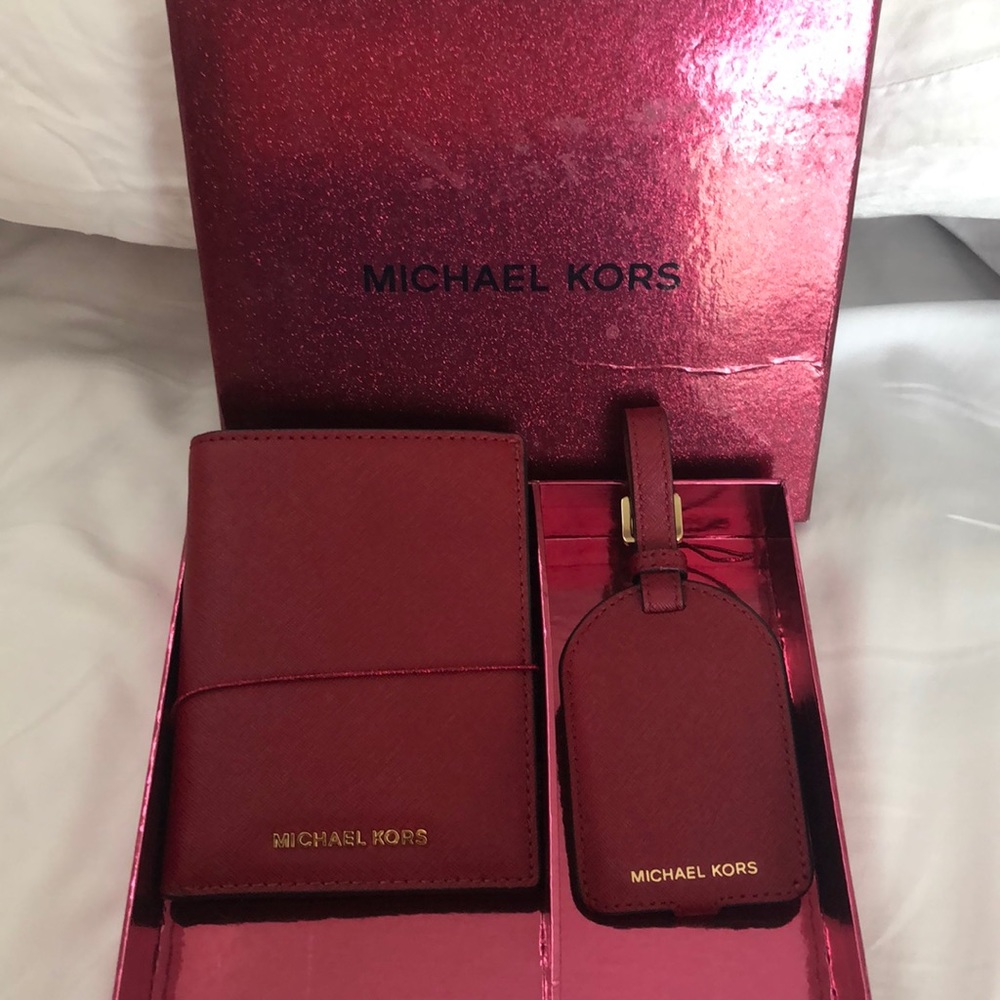 Passport and Luggage tag